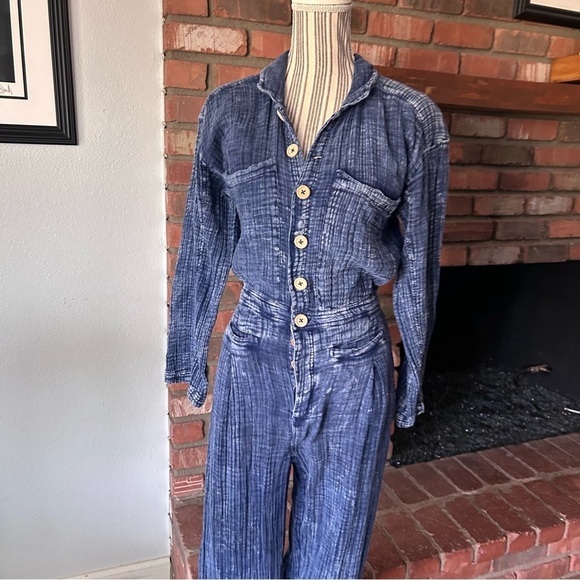 Free People Madrid Double Cloth Gauzy Jumpsuit in Indigo Blue Sz XS - Picture 3 of 9